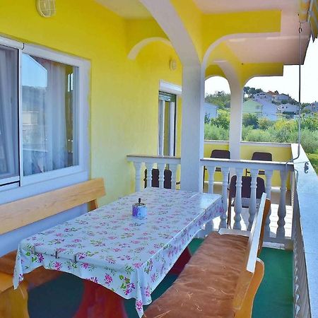 Apartment In Lopar/Insel Rab 17739 Esterno foto