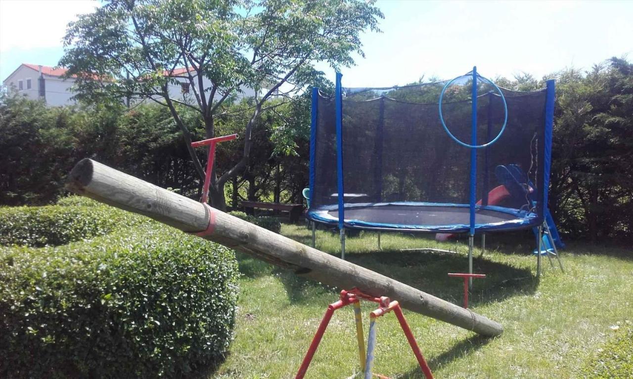 Apartment In Lopar/Insel Rab 17739 Esterno foto